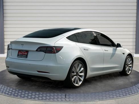 Used 2019 Tesla Model 3 Standard Range RWD image 7