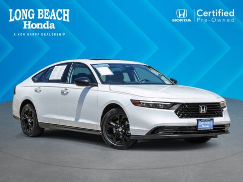 Certified 2025 Honda Accord SE image 1
