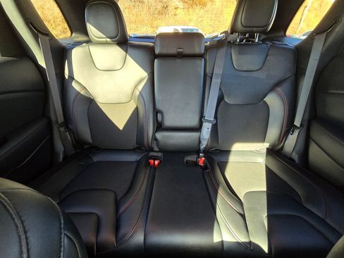 Used 2022 Jeep Cherokee Trailhawk w/ Trailer Tow Group image 44