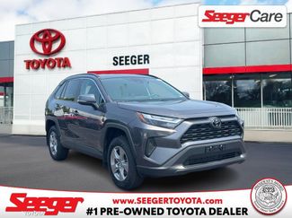Used 2024 Toyota RAV4 XLE AWD/4WD video 1