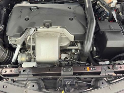 Used 2021 Chevrolet Malibu Premier FWD image 35