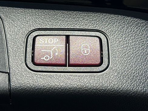 New 2026 Mercedes-Benz GLA 250 GLA 250 image 21