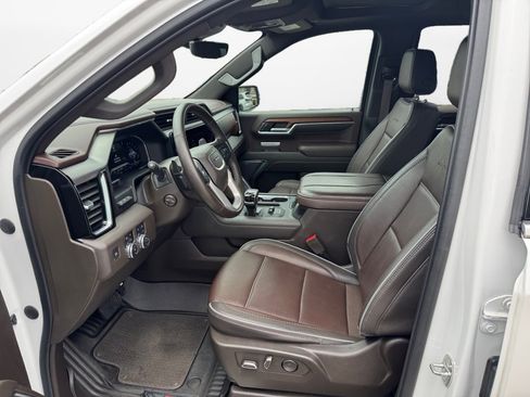 Certified 2023 GMC Sierra 1500 Denali w/ Denali Reserve Package image 11