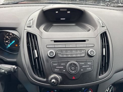 Used 2017 Ford Escape SE image 21