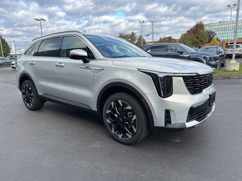 New 2026 Kia Sorento EX AWD/4WD image 4