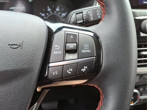 Used 2022 Ford Escape SEL w/ SEL Stealth AWD Package image 27