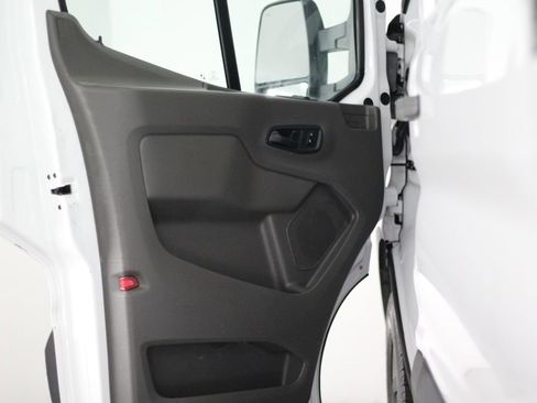 Used 2020 Ford Transit 250 Medium Roof RWD image 25