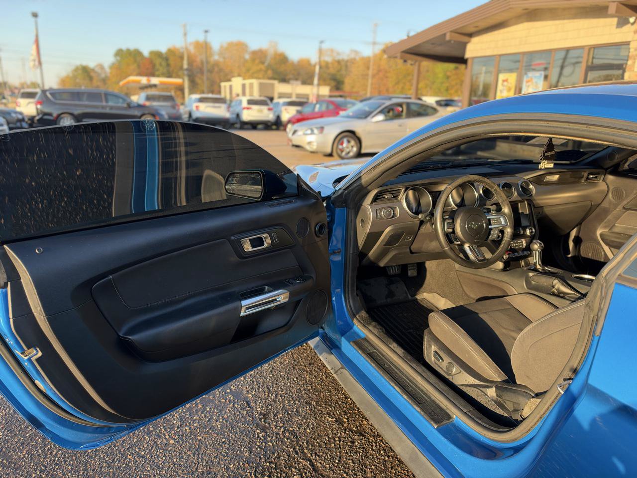 Used 2019 Ford Mustang Coupe w/ Equipment Group 101A RWD image 10