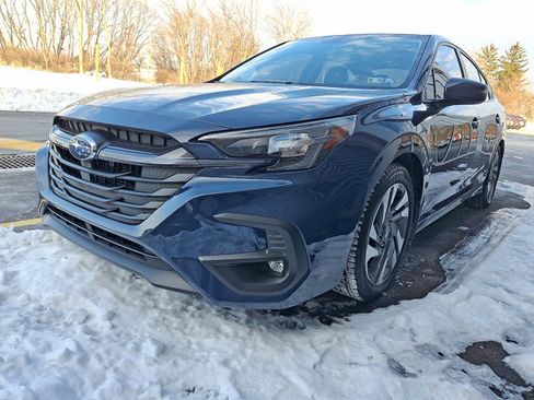 Used 2024 Subaru Legacy Limited image 3