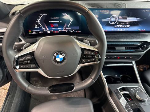 Used 2025 BMW 330i Sedan w/ Convenience Package RWD image 12