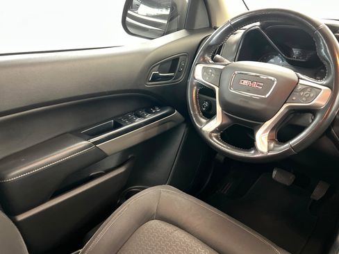 Used 2017 GMC Canyon SLE w/ Nightfall Edition RWD image 12