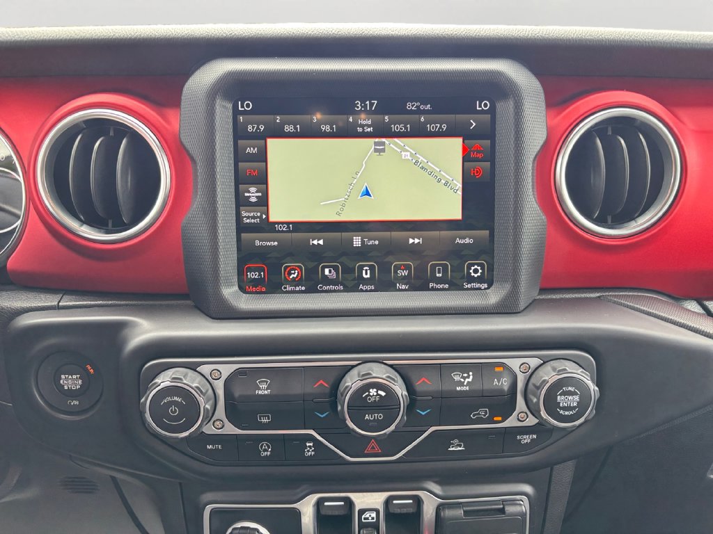 Used 2020 Jeep Gladiator Rubicon AWD/4WD image 18