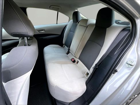 Certified 2021 Toyota Corolla LE FWD image 42