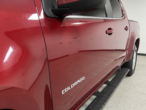 Used 2018 Chevrolet Colorado LT w/ LT Convenience Package image 17