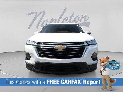 Used 2023 Chevrolet Traverse LT AWD/4WD image 2