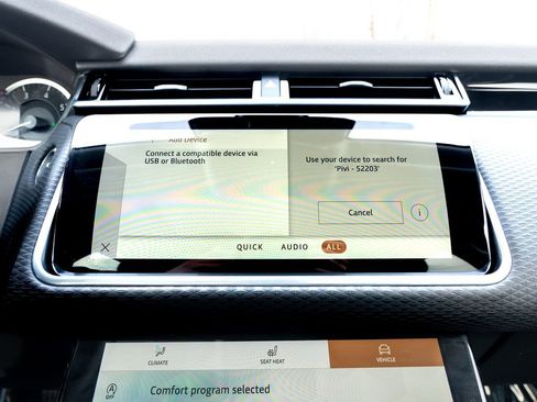 Used 2023 Land Rover Range Rover Velar S image 31