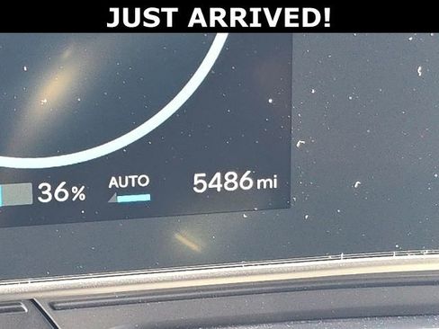 Used 2025 Hyundai Kona Limited image 26