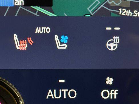 Used 2025 Lexus RX 450h AWD w/ Luxury Package image 49