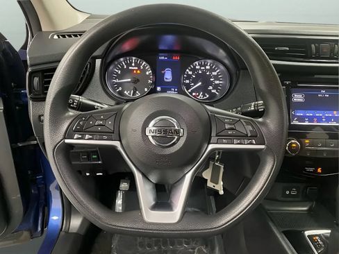 Used 2021 Nissan Rogue Sport S FWD image 9