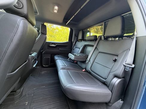 Used 2024 GMC Sierra 1500 SLT w/ SLT Premium Plus Package AWD/4WD image 35