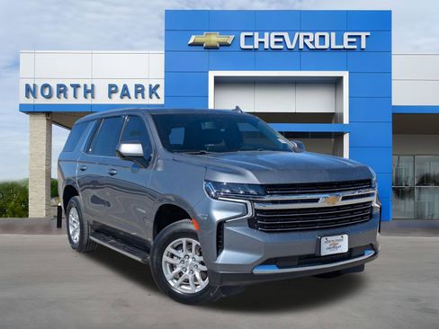 Used 2021 Chevrolet Tahoe LT image 1