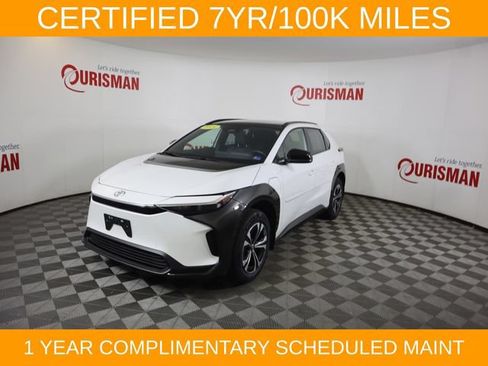 Used 2024 Toyota bZ4X AWD w/ Weather Package image 2
