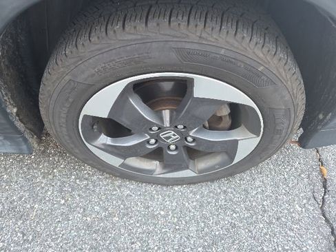 Used 2018 Honda HR-V EX-L image 9