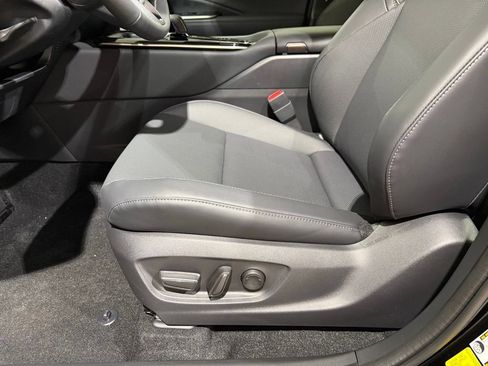 New 2026 Toyota Crown AWD/4WD image 13