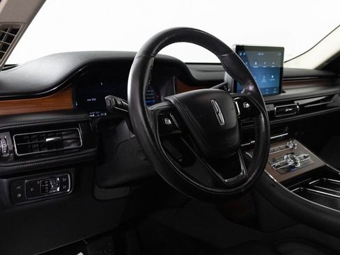 Used 2021 Lincoln Aviator Grand Touring w/ Equipment Group 302A image 5