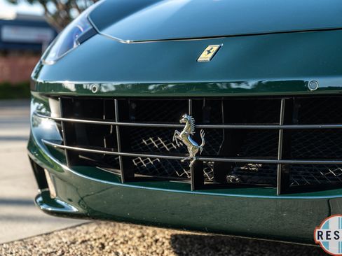 Used 2012 Ferrari FF image 35