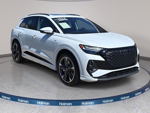Certified 2024 Audi Q4 e-tron Prestige w/ Black Optic Package image 3