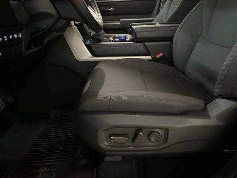 Used 2026 Toyota Tundra SR5 w/ SR5 Convenience Package RWD image 40
