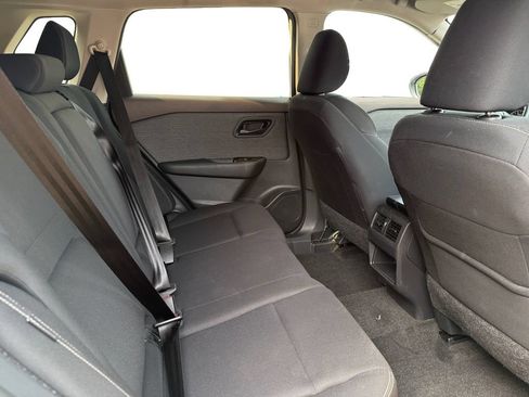 Used 2023 Nissan Rogue S AWD/4WD image 13