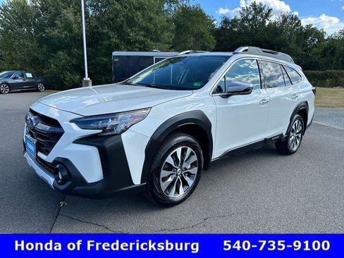 Used 2025 Subaru Outback Touring XT image 1