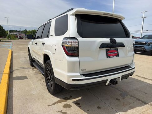 Used 2020 Toyota 4Runner Nightshade AWD/4WD image 7