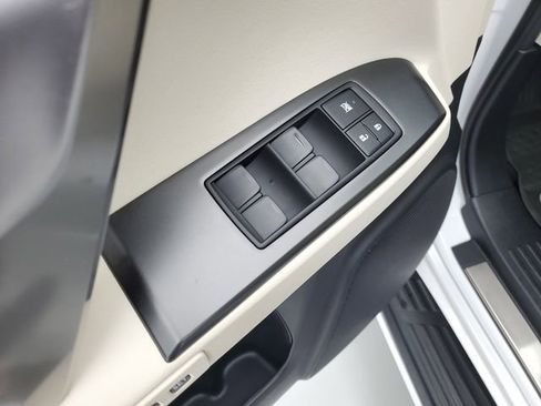 Used 2023 Lexus GX 460 Premium w/ Premium Package AWD/4WD image 21
