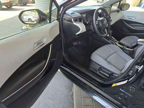Used 2024 Toyota Corolla SE w/ SE Package FWD image 21