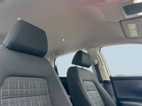 Used 2025 Honda HR-V LX image 24