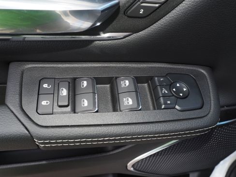 New 2026 RAM 1500 Laramie image 28