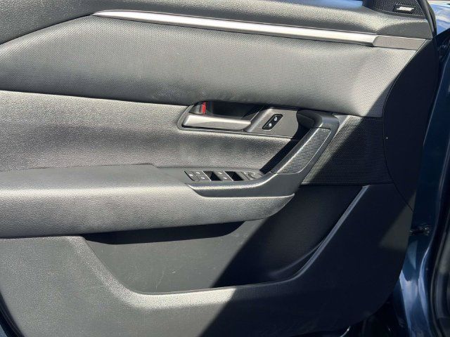 Used 2024 MAZDA CX-50 AWD 2.5 S w/ Cargo Package image 16