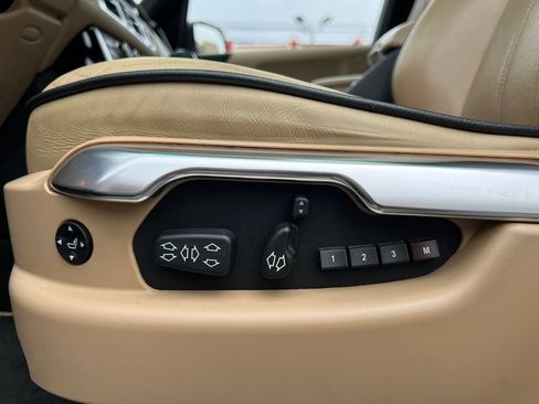 Used 2012 Land Rover Range Rover Supercharged AWD/4WD image 14