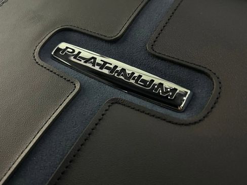 Used 2026 Ford F450 Platinum w/ FX4 Off-Road Package image 12