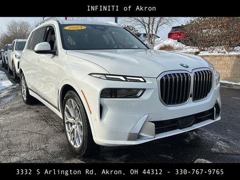 Used 2023 BMW X7 xDrive40i AWD/4WD image 18