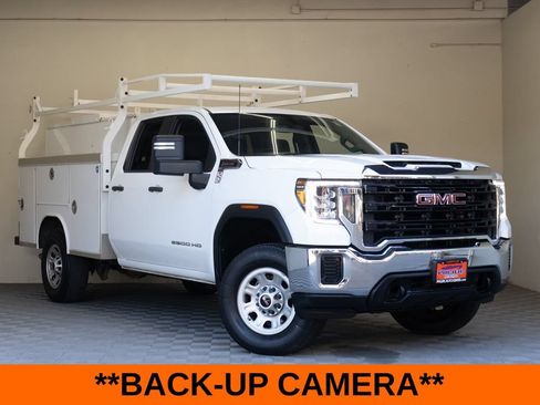 Used 2022 GMC Sierra 3500 Pro w/ Convenience Package RWD image 2