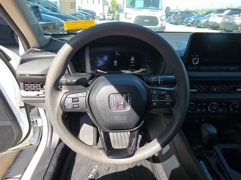 Used 2024 Honda Accord EX image 17