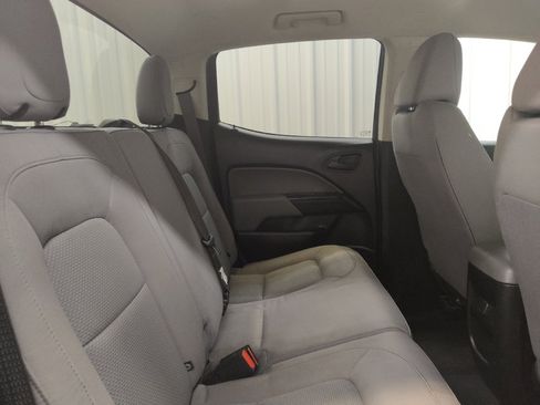 Used 2019 Chevrolet Colorado W/T w/ WT Convenience Package RWD image 19