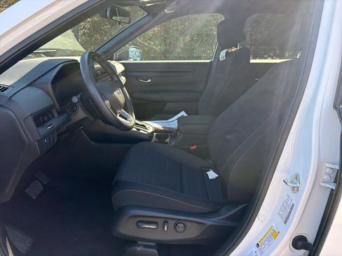 Used 2025 Honda CR-V Sport image 21