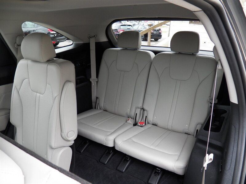 Used 2022 Kia Sorento SX AWD/4WD image 11