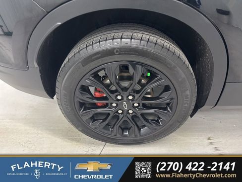 Used 2024 Chevrolet Blazer LT w/ LPO, Black Grille Bar Package image 16