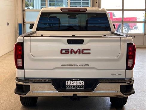 Used 2023 GMC Sierra 1500 SLE AWD/4WD image 5